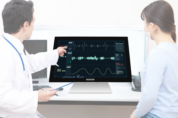 写真：医療やサービス業 対面での説明用モニターとして